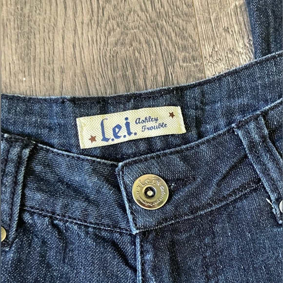 Early 2000s Y2K L.E.I Dark Blue Flared Leg Jeans, Size 1 - Picture 8 of 8